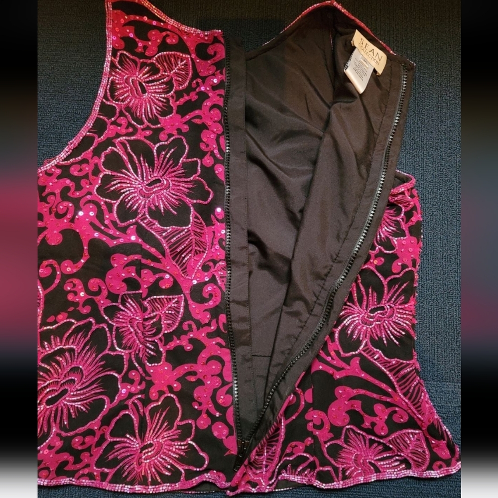 Sean Collection Beaded top - Picture 6 of 6